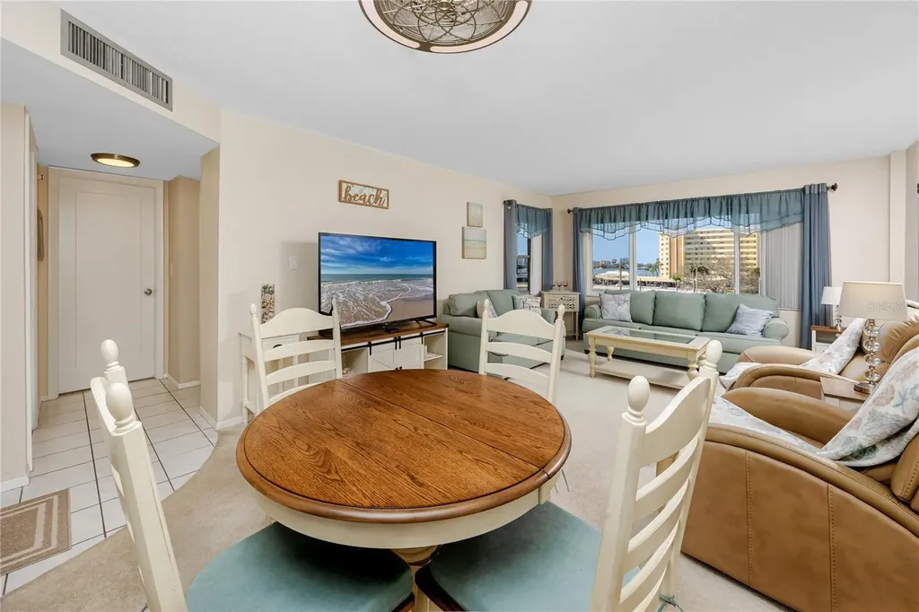 4650 Cove Circle St Petersburg FL 33708