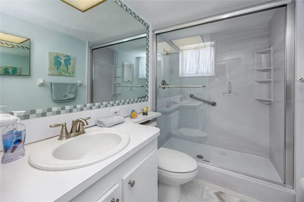 4650 Cove Circle St Petersburg FL 33708