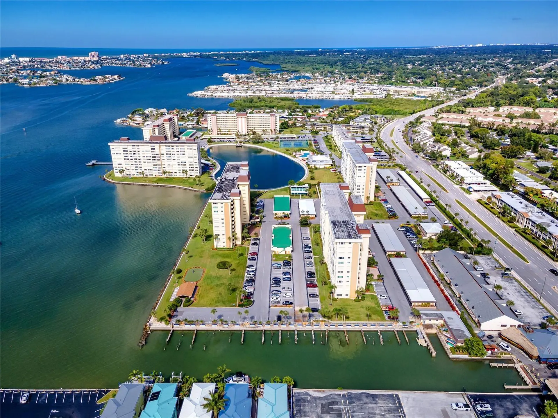 4650 Cove Circle St Petersburg FL 33708