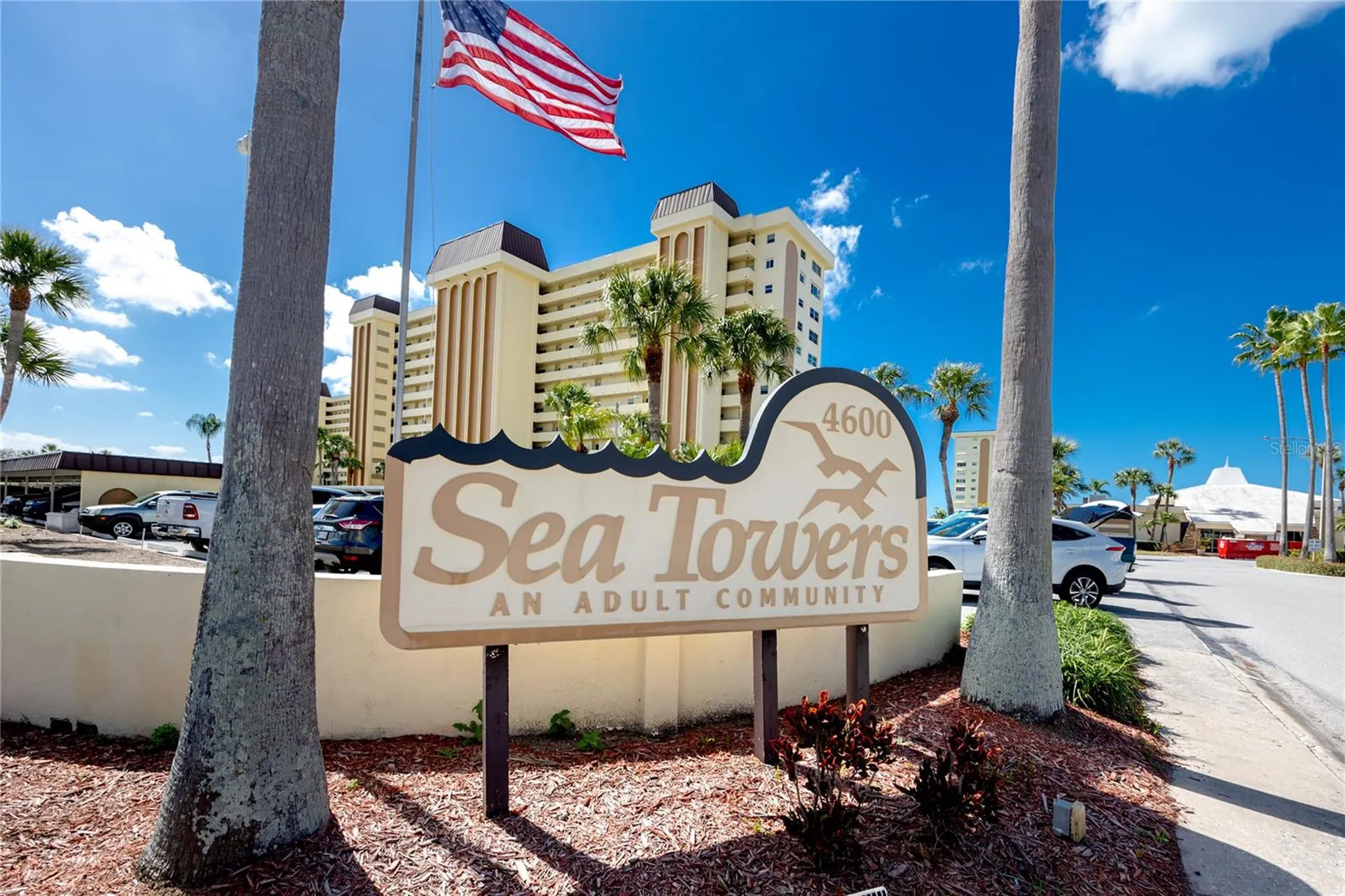 4650 Cove Circle St Petersburg FL 33708