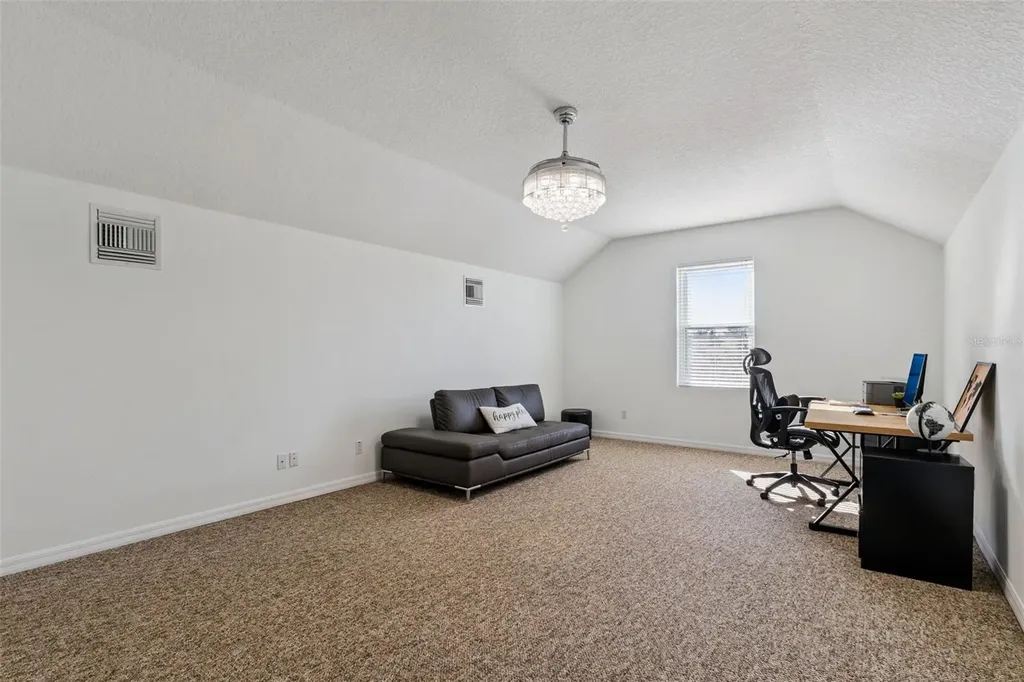 32345 Wolfs Trail Sorrento FL 32776