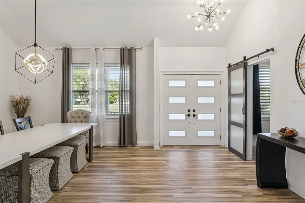 32345 Wolfs Trail Sorrento FL 32776