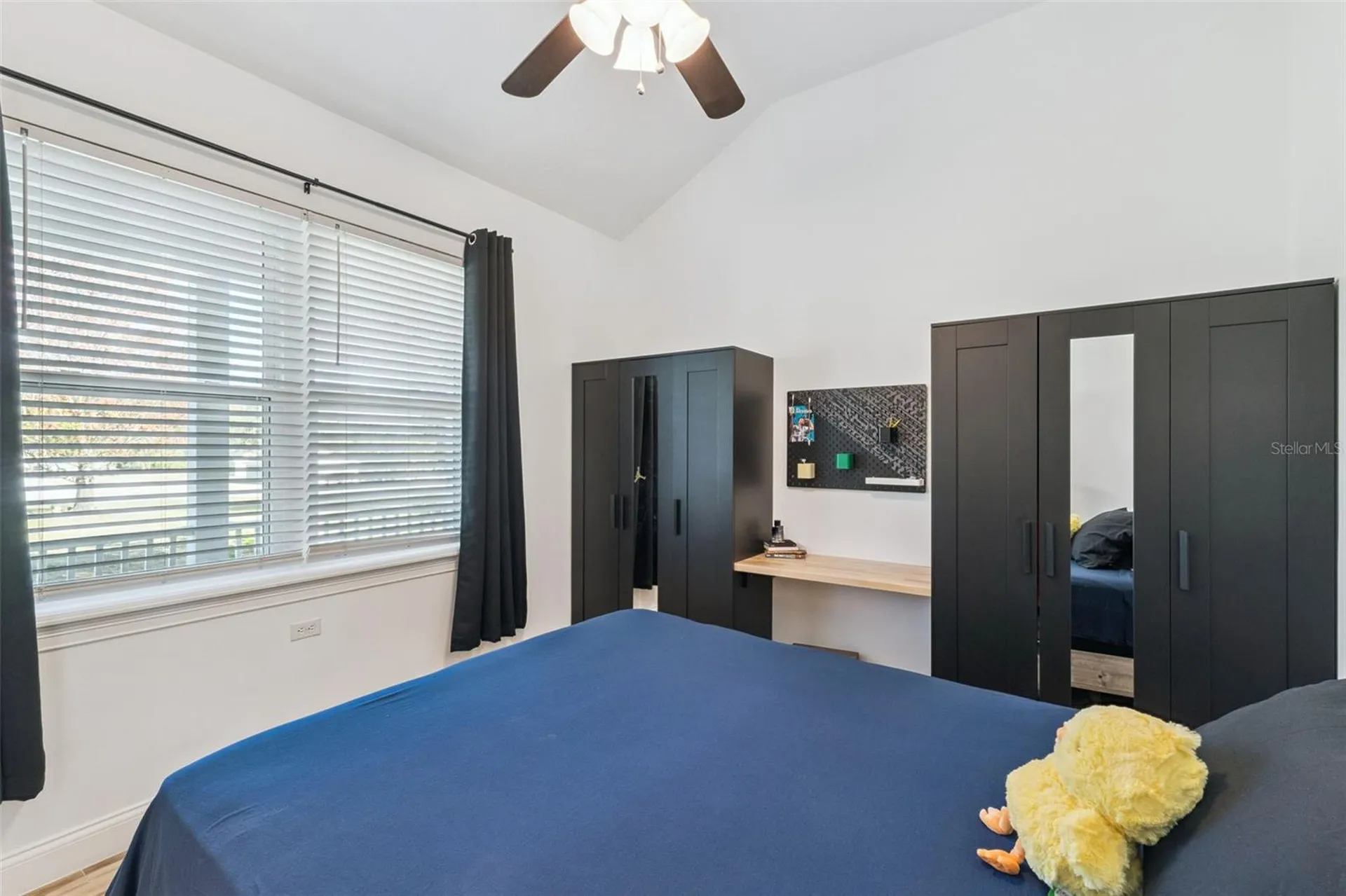 32345 Wolfs Trail Sorrento FL 32776