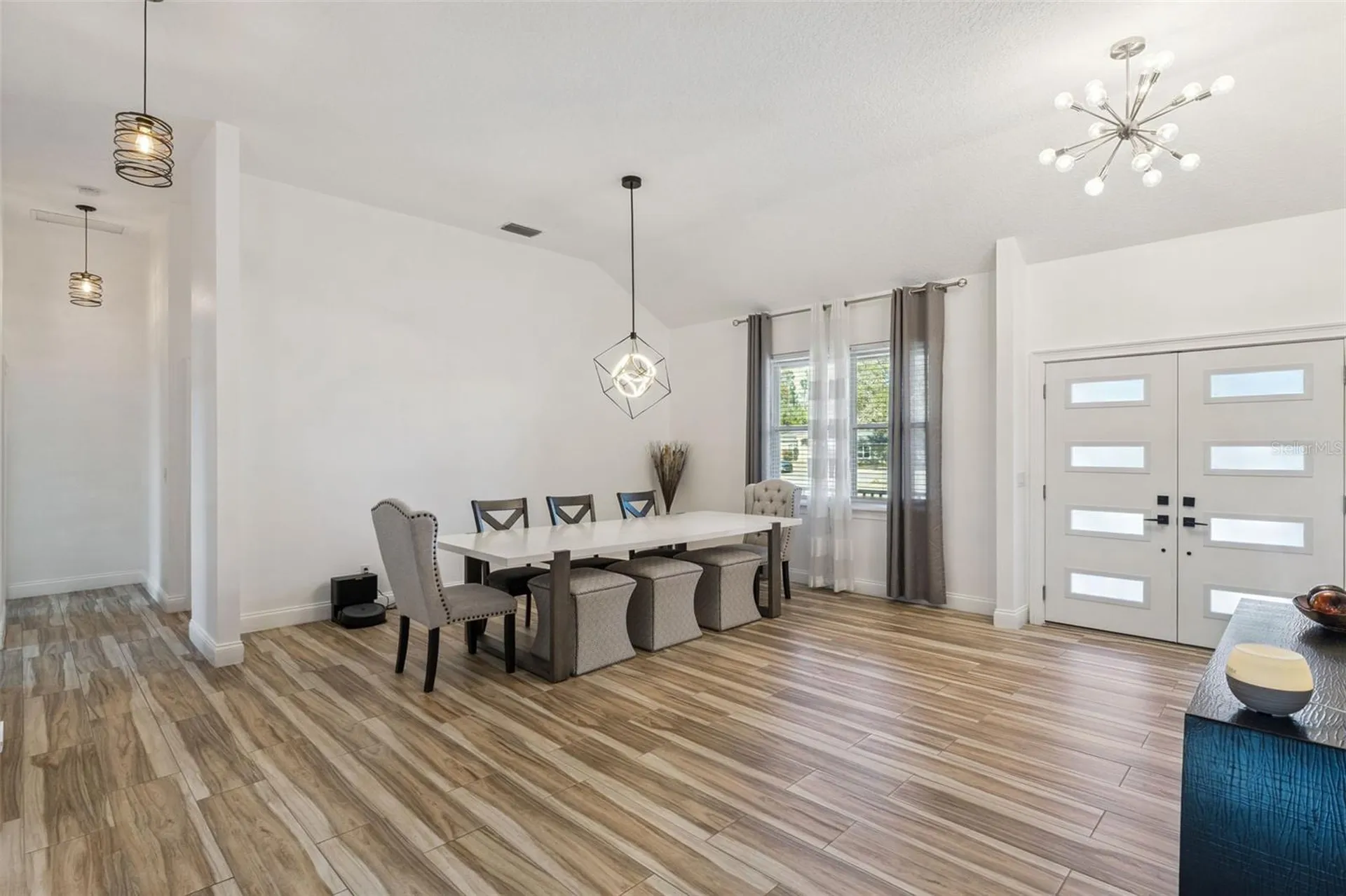 32345 Wolfs Trail Sorrento FL 32776