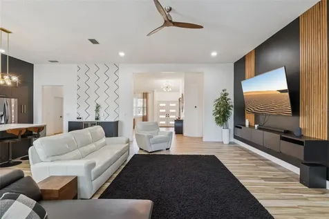 32345 Wolfs Trail Sorrento FL 32776