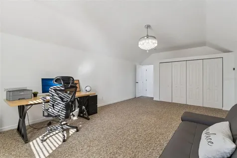 32345 Wolfs Trail Sorrento FL 32776