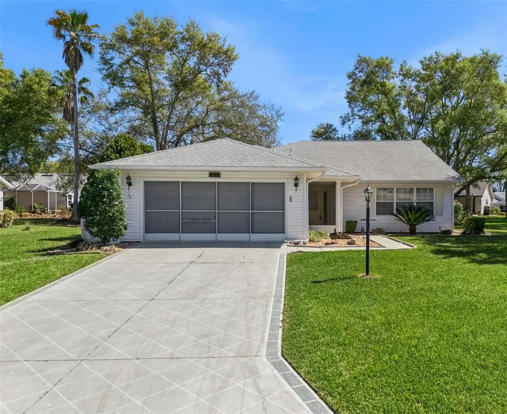 27217 Racquet Circle Leesburg FL 34748
