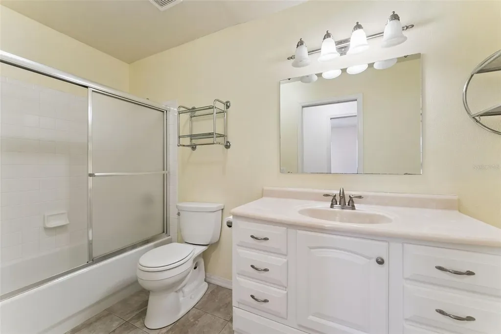 27217 Racquet Circle Leesburg FL 34748