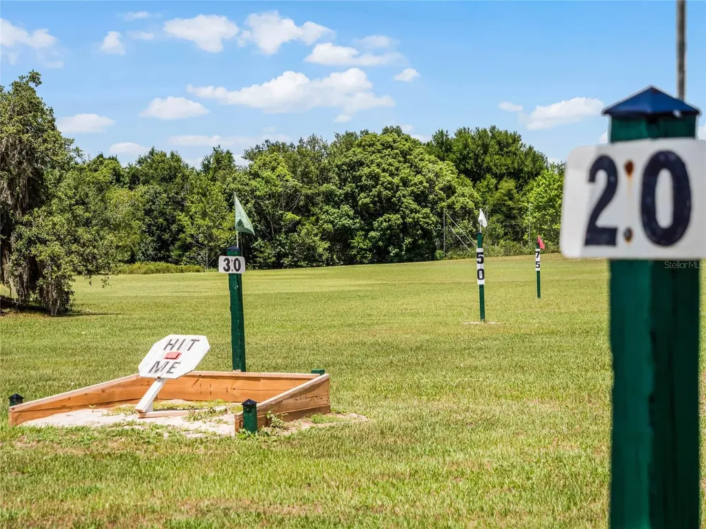 27217 Racquet Circle Leesburg FL 34748