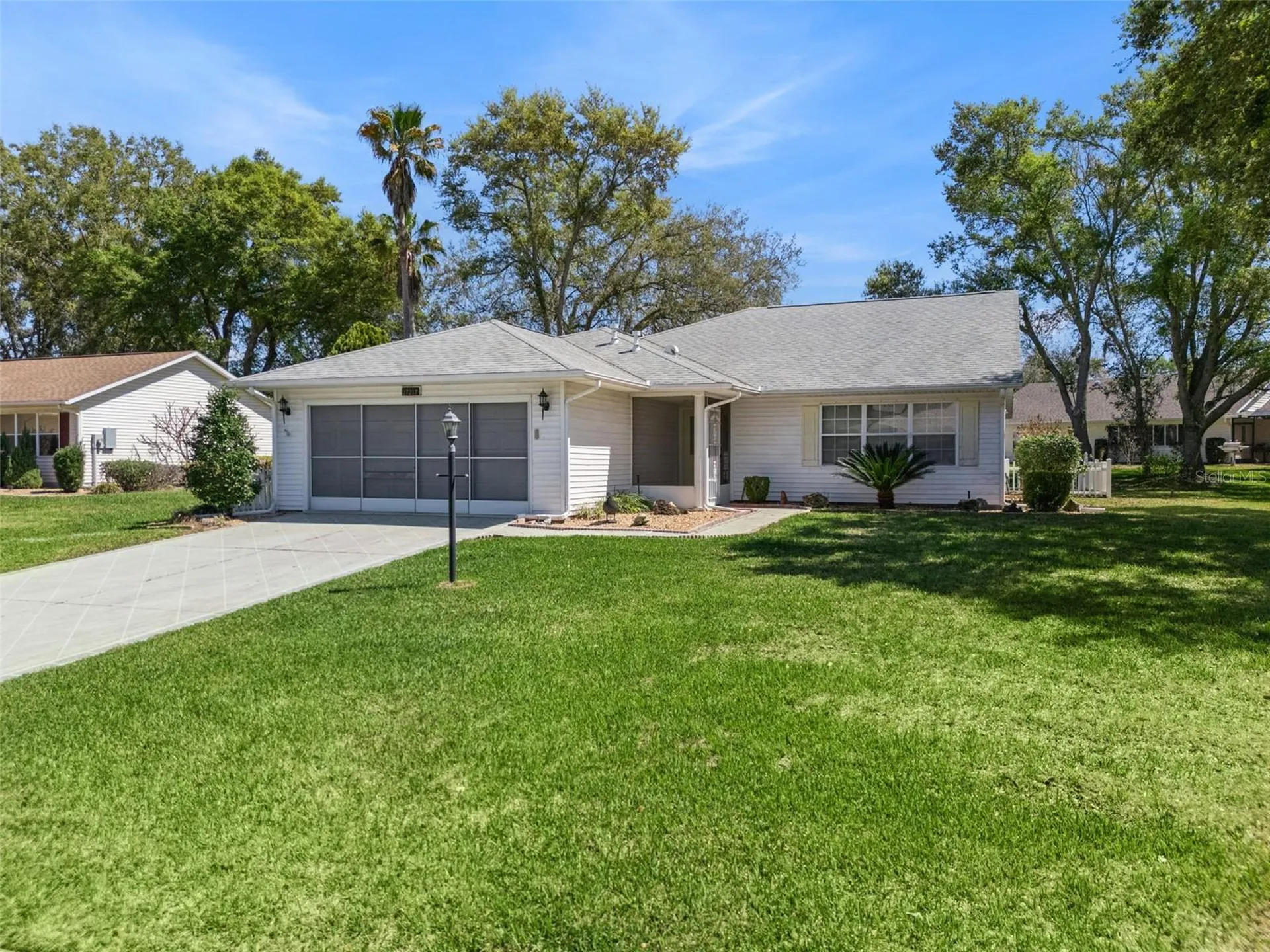27217 Racquet Circle Leesburg FL 34748