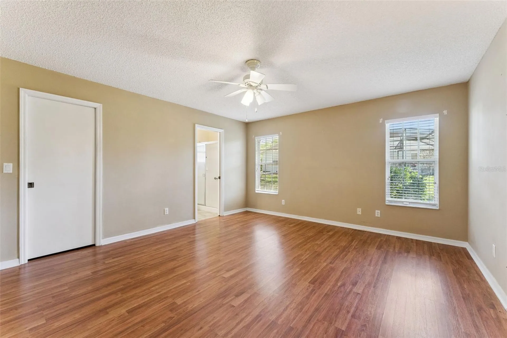 27217 Racquet Circle Leesburg FL 34748