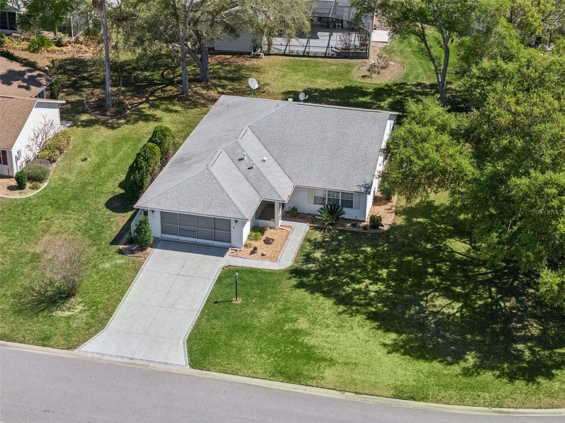 27217 Racquet Circle Leesburg FL 34748