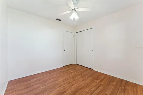 27217 Racquet Circle Leesburg FL 34748