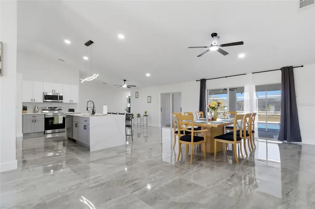 619 SW 26th Terrace Cape Coral FL 33914