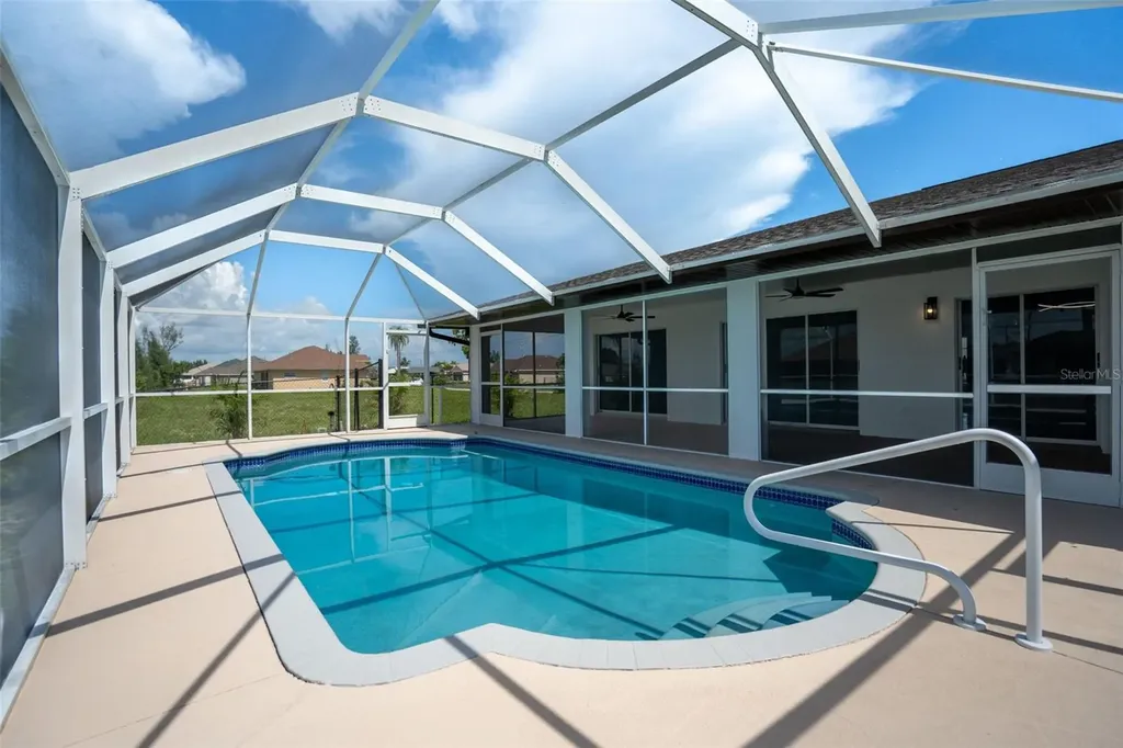 619 SW 26th Terrace Cape Coral FL 33914