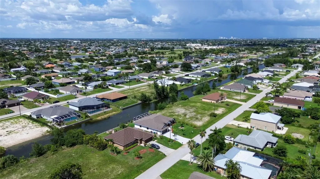 619 SW 26th Terrace Cape Coral FL 33914
