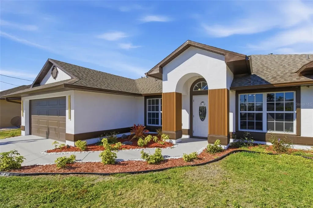 619 SW 26th Terrace Cape Coral FL 33914