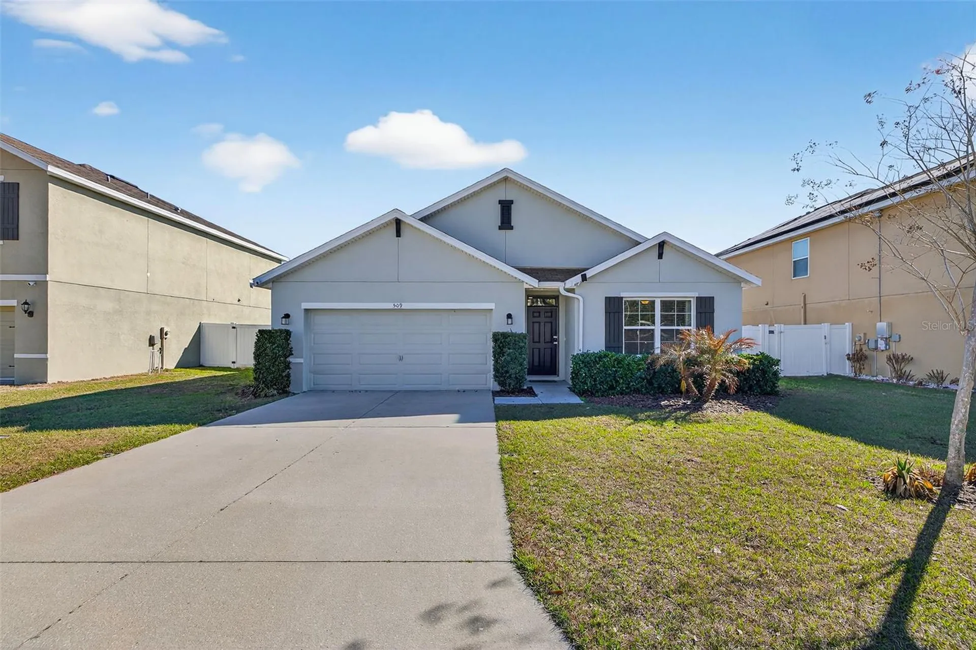 509 Arbequina Court Plant City FL 33566