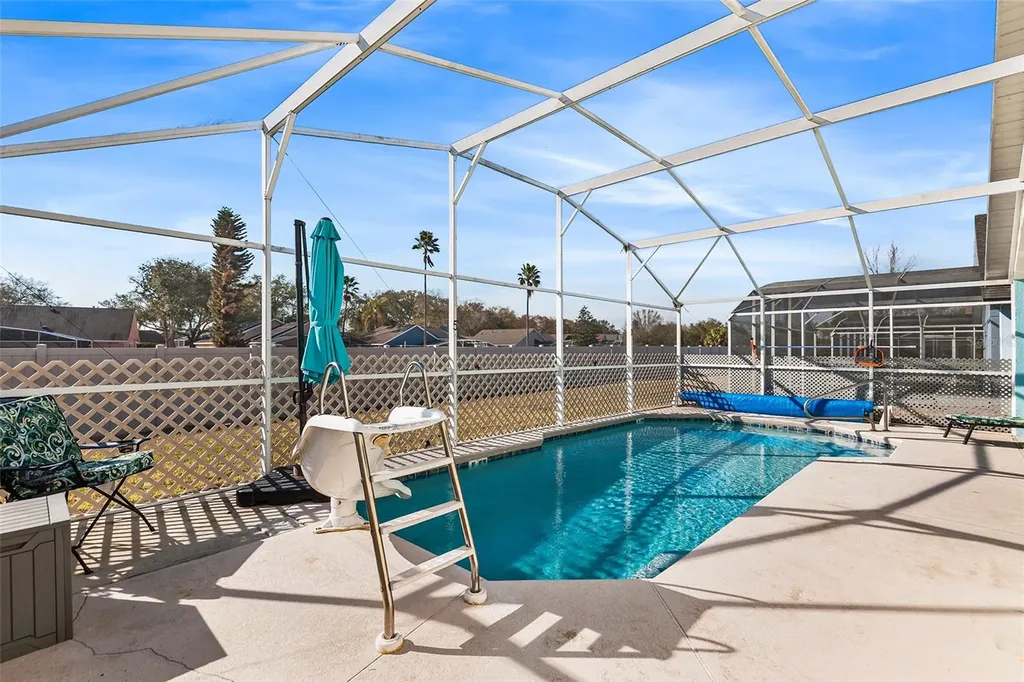 221 Grosvenor Loop Davenport FL 33897