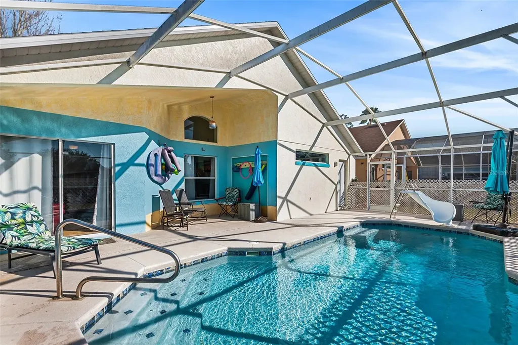 221 Grosvenor Loop Davenport FL 33897
