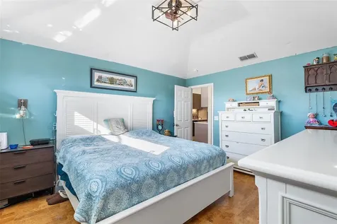 221 Grosvenor Loop Davenport FL 33897
