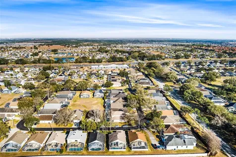 221 Grosvenor Loop Davenport FL 33897