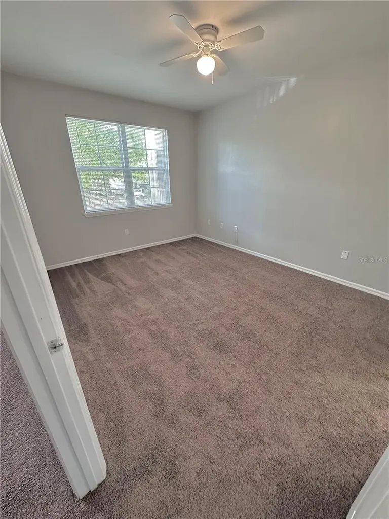 6412 Queens Borough Avenue Orlando FL 32835