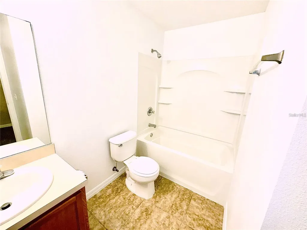 5465 Paradise Cay Circle Kissimmee FL 34746