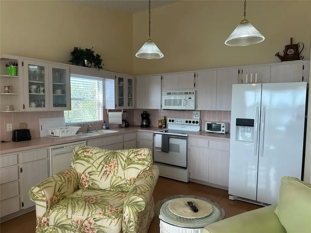 2221 Norwegian Drive Clearwater FL 33763