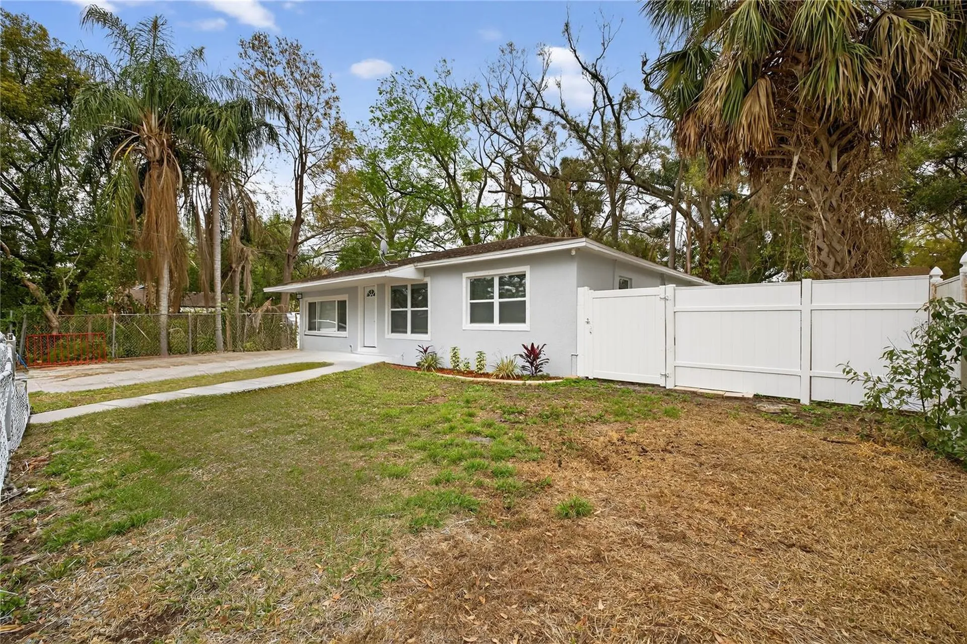 303 E Hollywood Street Tampa FL 33604