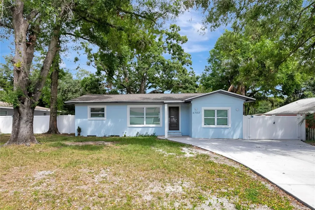 6703 N Boulevard Tampa FL 33604