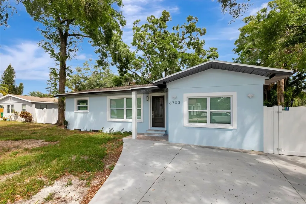 6703 N Boulevard Tampa FL 33604
