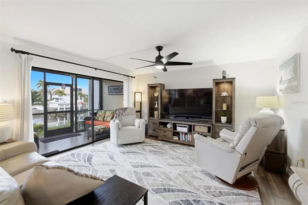 1433 Mediterranean Drive Punta Gorda FL 33950
