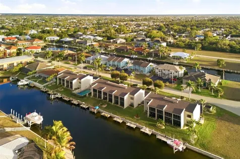 1433 Mediterranean Drive Punta Gorda FL 33950