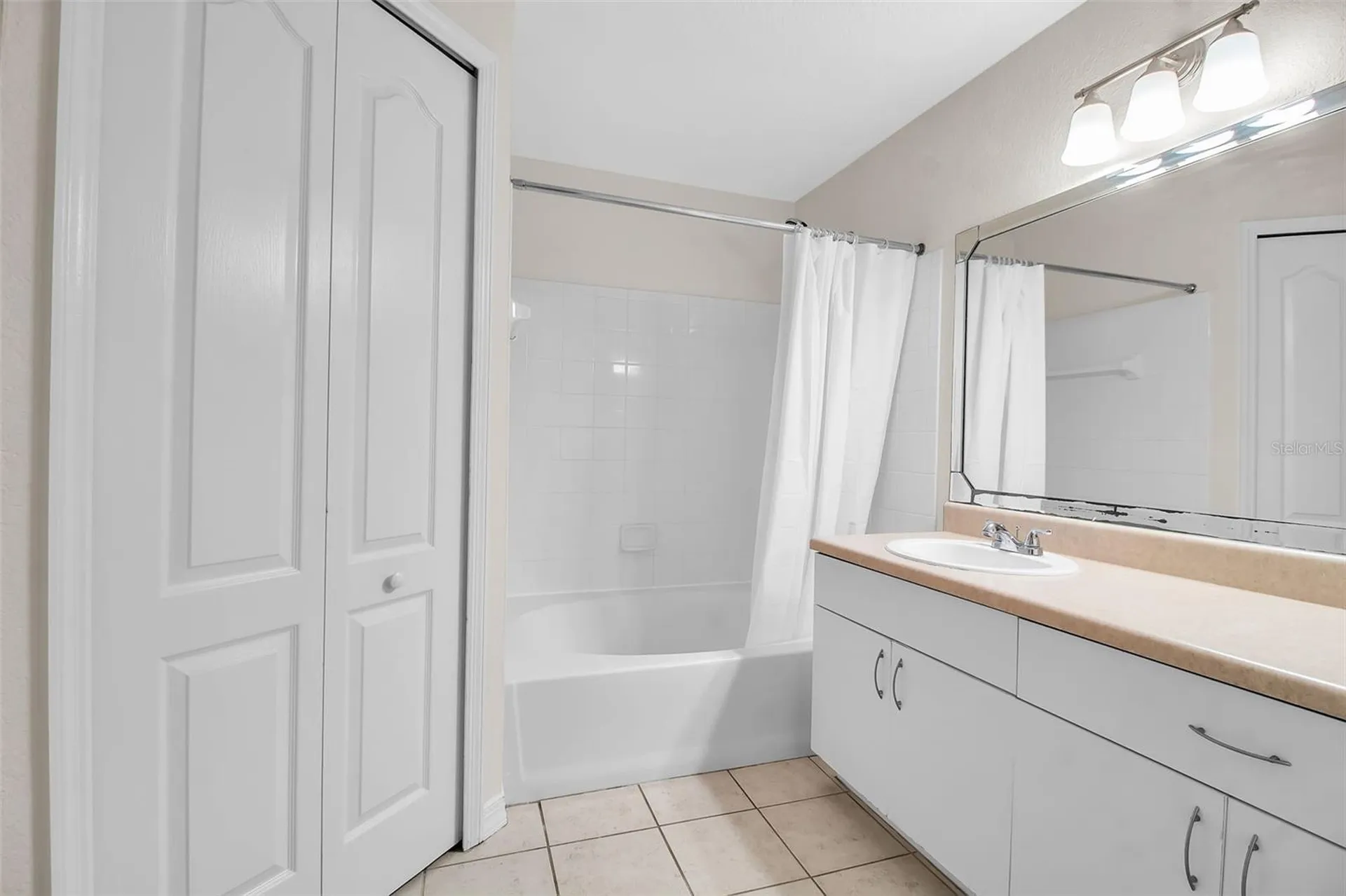 4122 Central Sarasota Parkway Sarasota FL 34238
