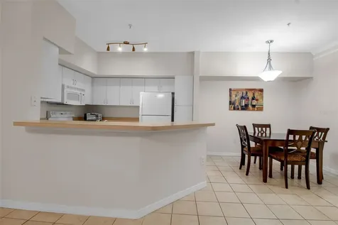 4122 Central Sarasota Parkway Sarasota FL 34238