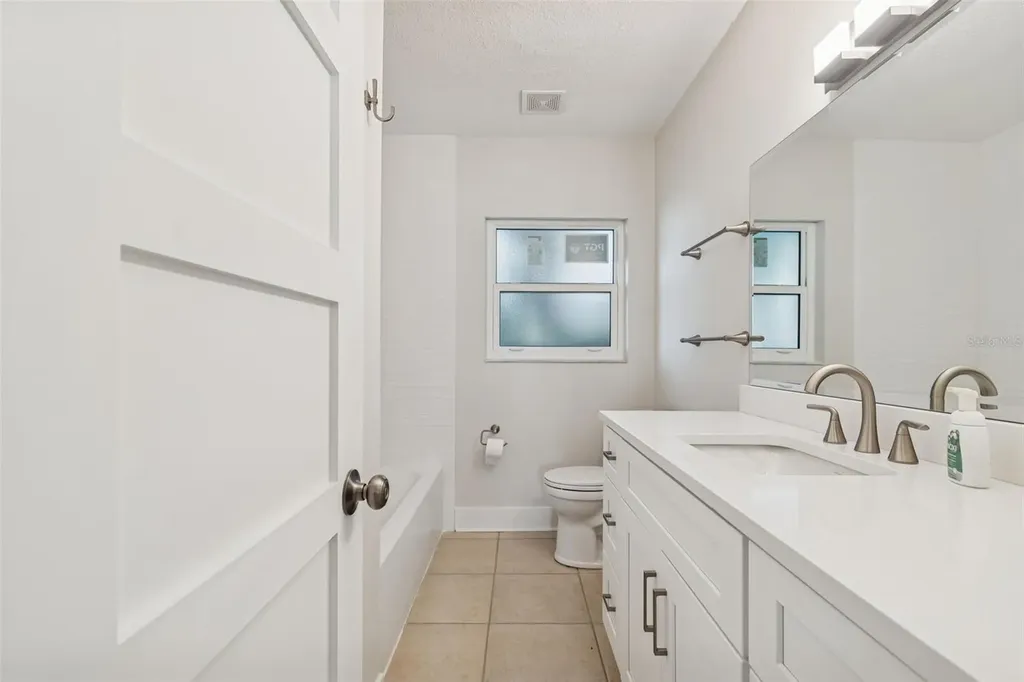 300 Venetian Drive Clearwater FL 33755