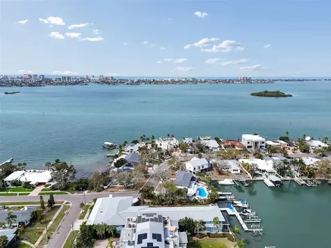 300 Venetian Drive Clearwater FL 33755