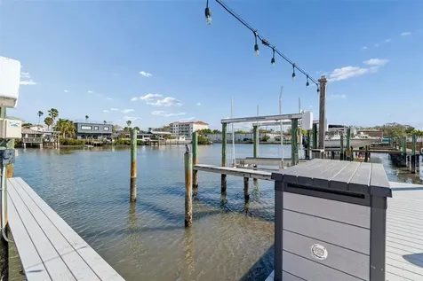 300 Venetian Drive Clearwater FL 33755