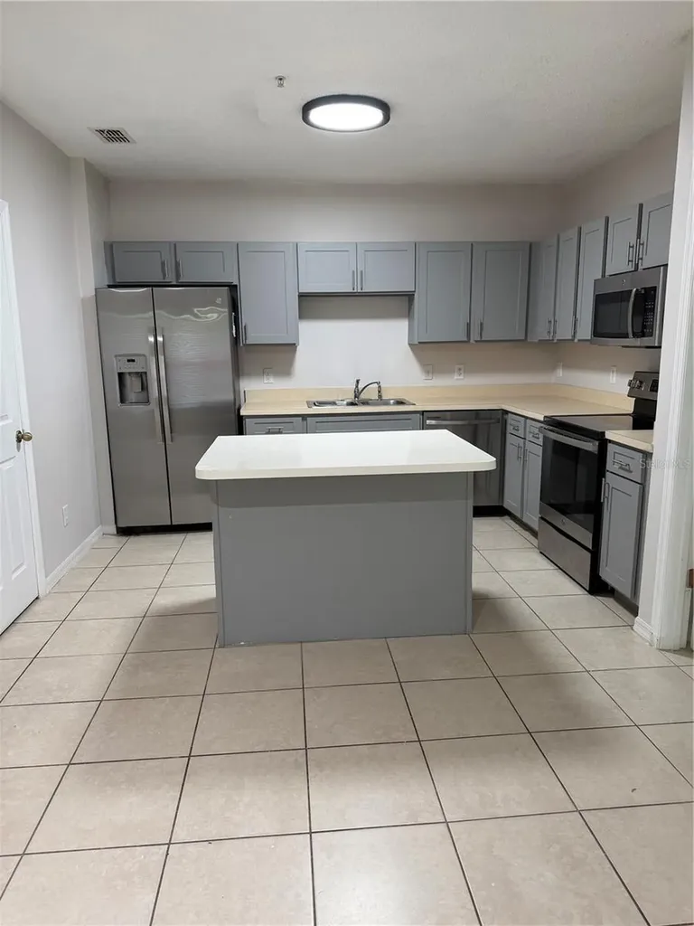 2048 Cypress Bay Boulevard Kissimmee FL 34743