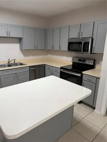 2048 Cypress Bay Boulevard Kissimmee FL 34743