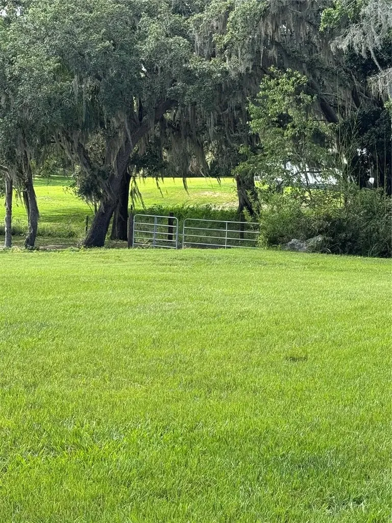 30400 Hillside Lane Wesley Chapel FL 33545