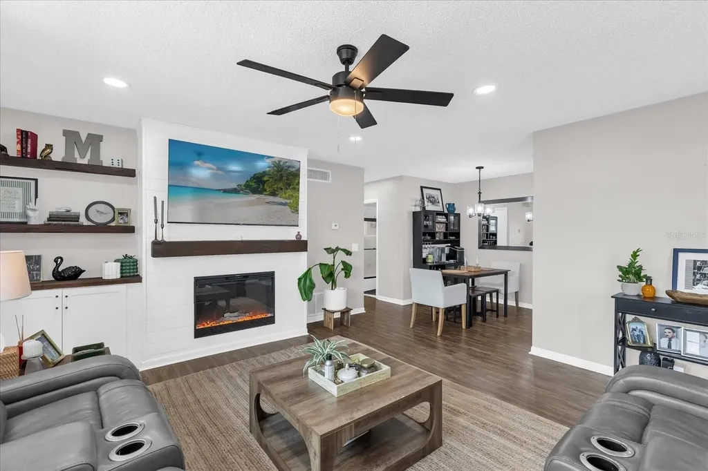 11137 Acme Drive Orlando FL 32825