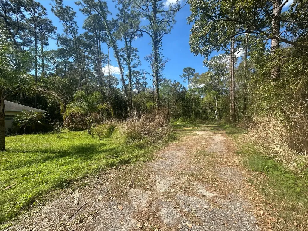 2648 S Park Avenue Sanford FL 32773