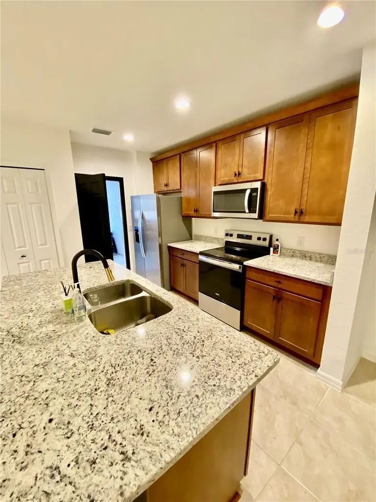 182 Glass Onion Drive Howey In The Hills FL 34737
