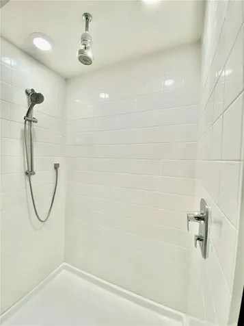 182 Glass Onion Drive Howey In The Hills FL 34737
