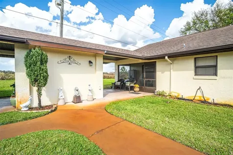 15 Charlton Drive Lake Placid FL 33852