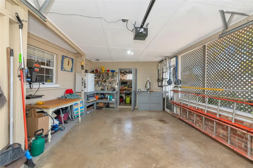 5407 3rd Street W Bradenton FL 34207