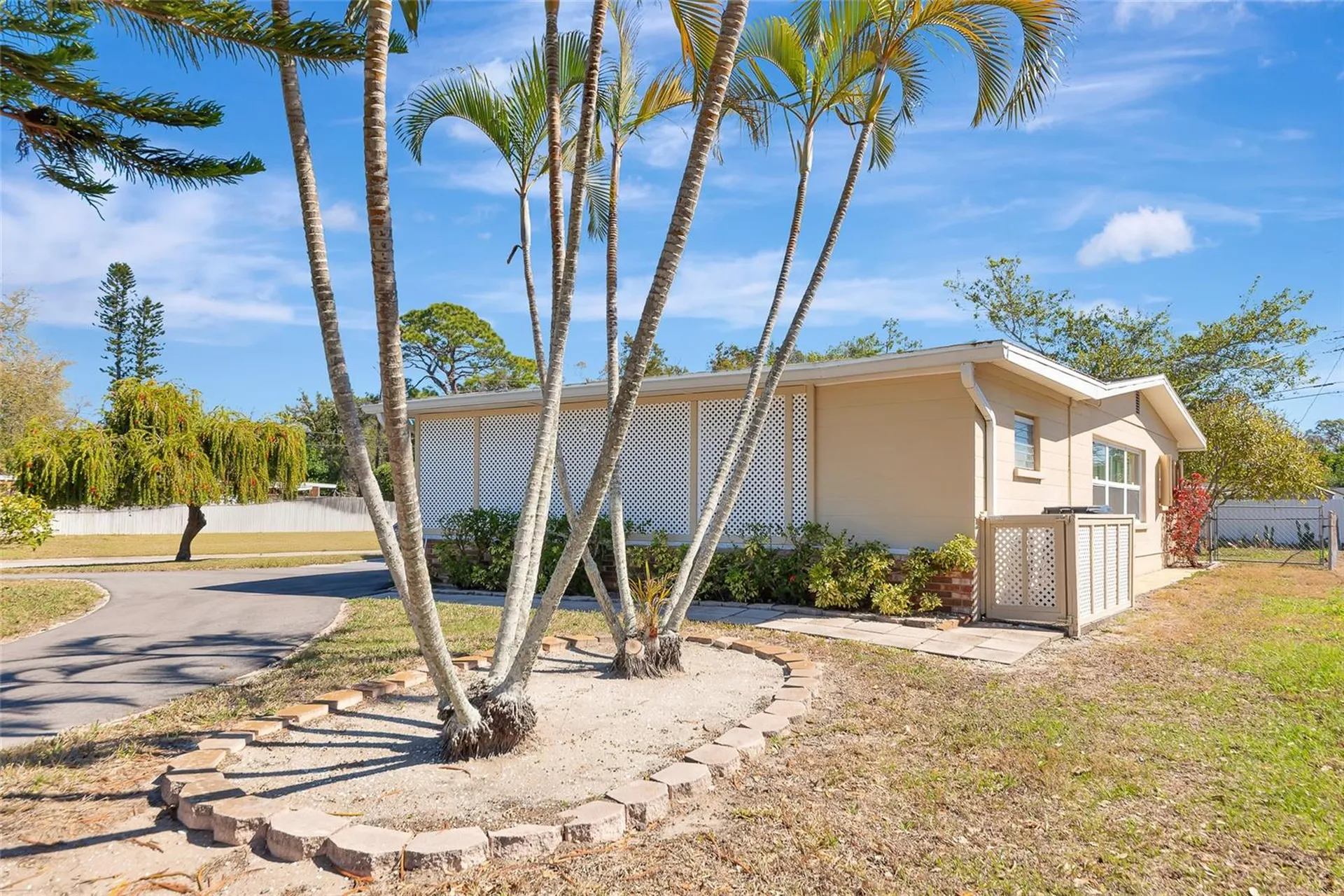 5407 3rd Street W Bradenton FL 34207