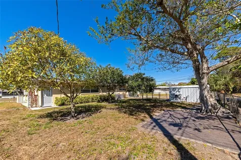 5407 3rd Street W Bradenton FL 34207